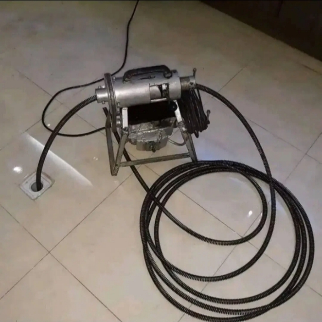 لوله بازکنی و تخلیه چاه شبانه روزی منصف امید در یزد